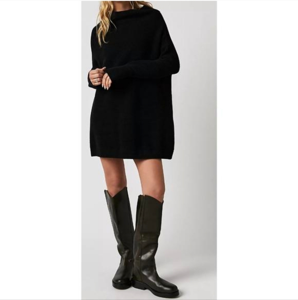 We The Intimately Free People Movement Ottoman Slouchy Tunic Solid Black NEW S